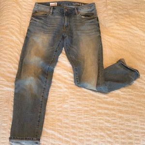 GAP SEXY BOYFRIEND JEANS